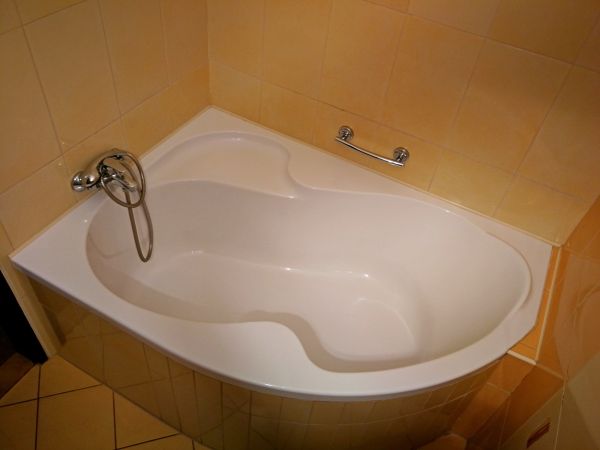 Cost of Tub Handrail Installation in Park City
