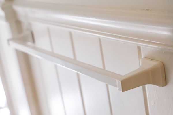 Cost of Towel Bar Installation in Park City